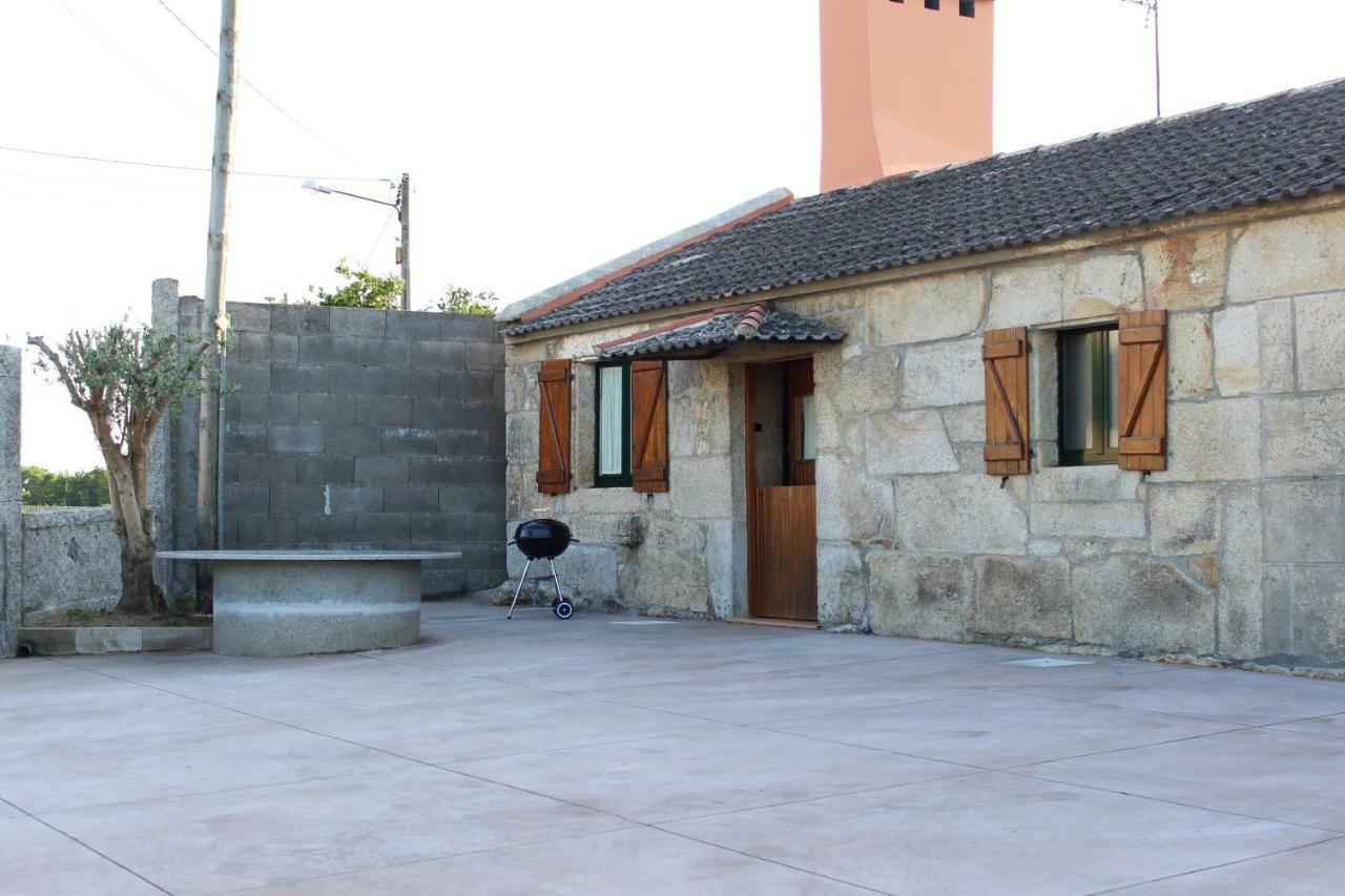 A Casina De Pedra Villa Noalla  ภายนอก รูปภาพ